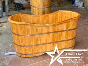 bồn tắm nằm bằng gỗ