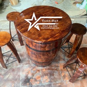 bàn ghế thùng rượu