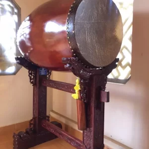 chuông trống bát nhã