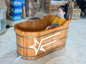 bán bồn tắm gỗ thông giá rẻ