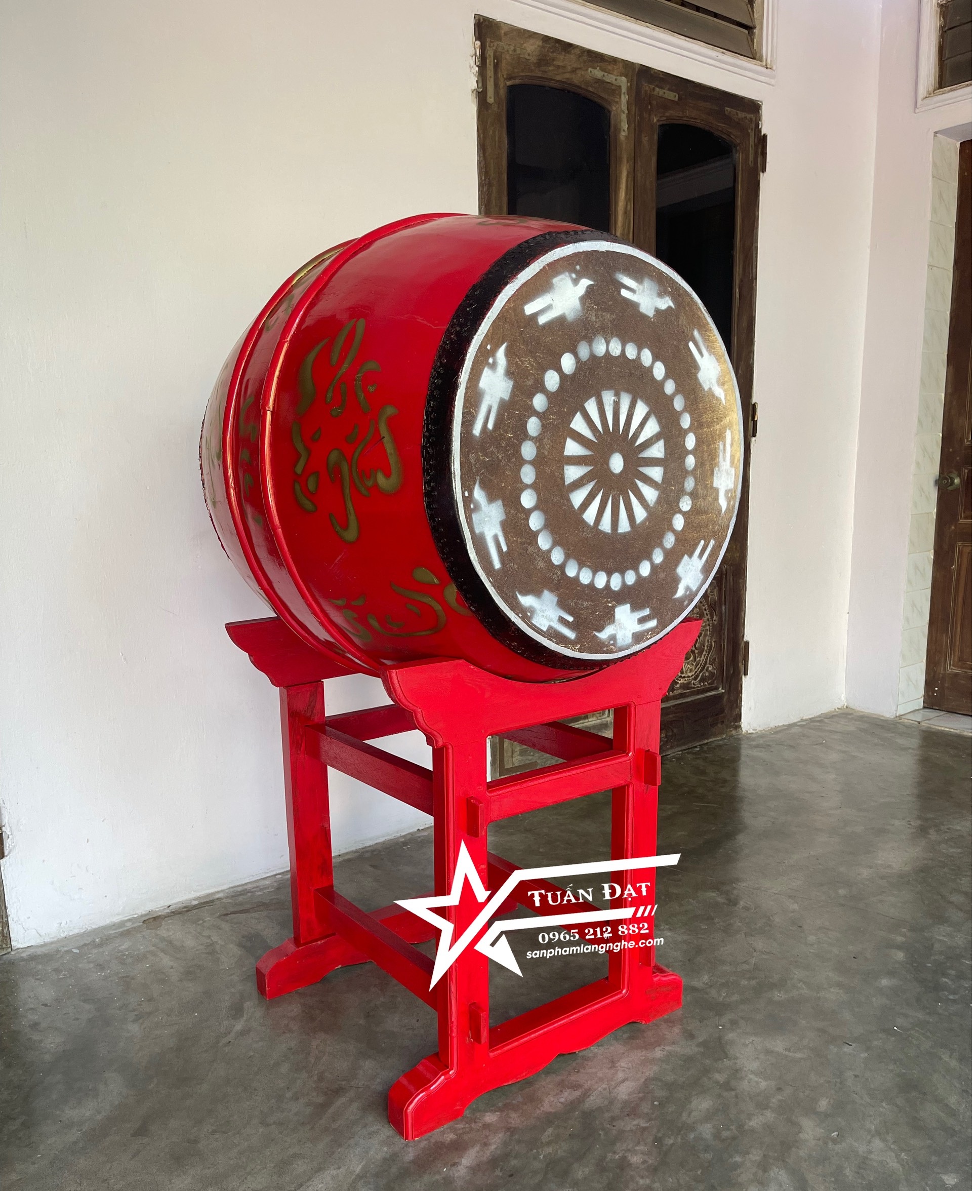 gia-trong-truong giá trống trường